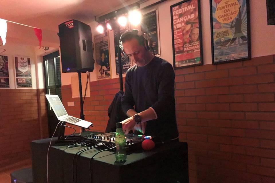 DJ Paulo Brito