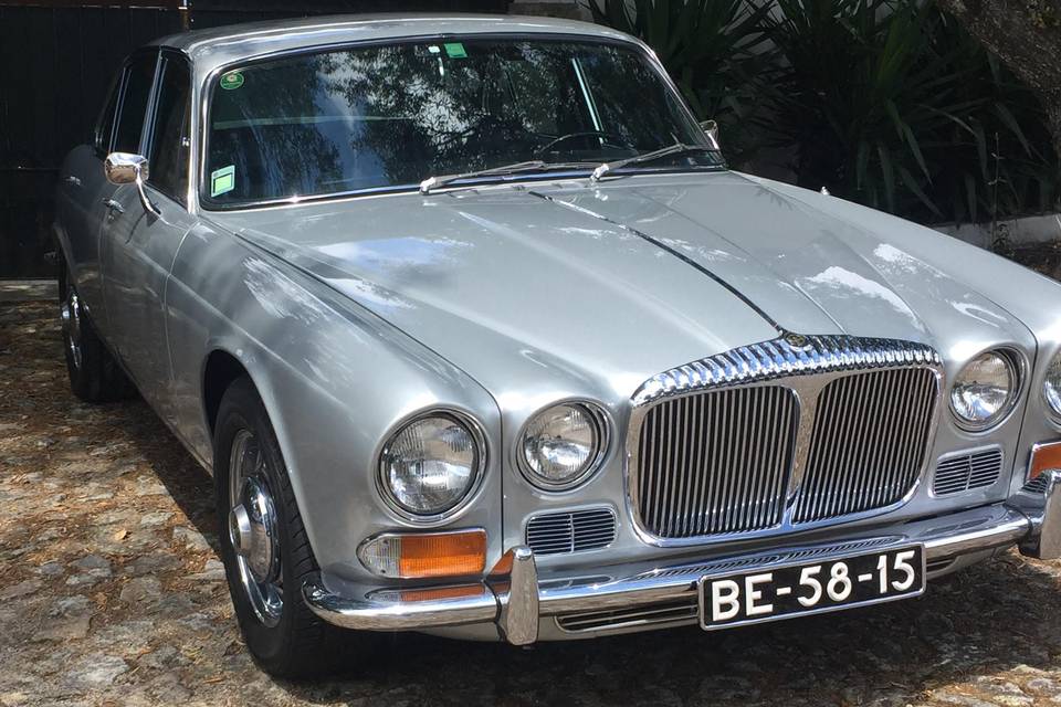 Daimler sovereign | 1973