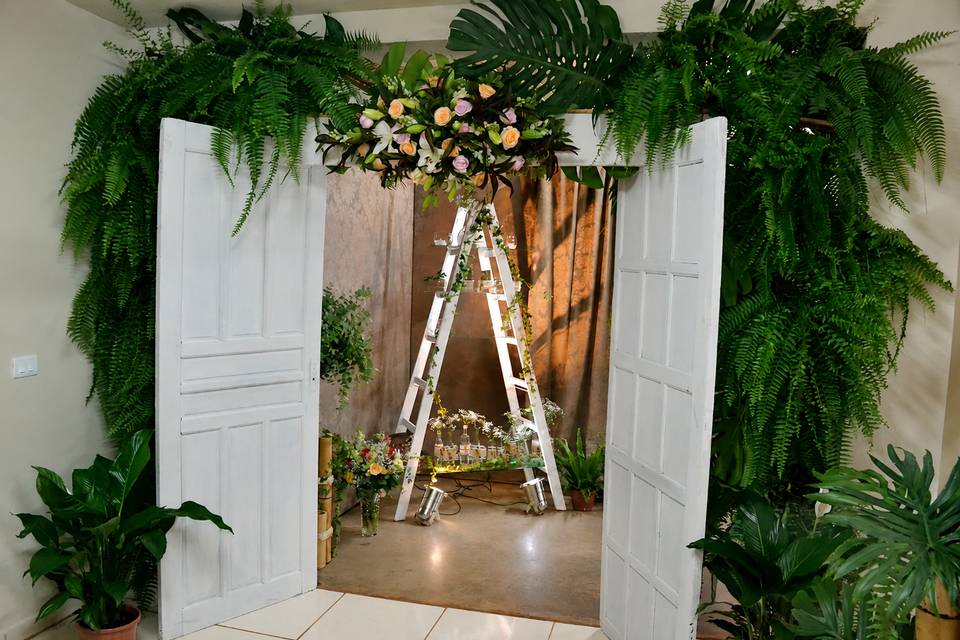 Portal com Flores