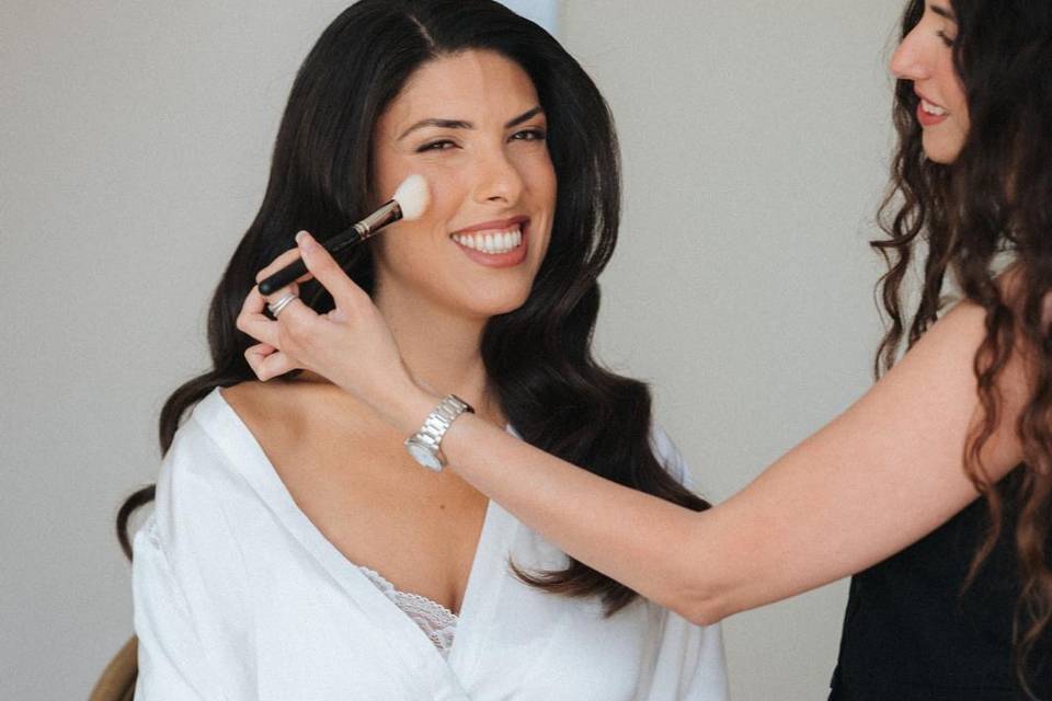 Linoy Shoval Make-up Artist