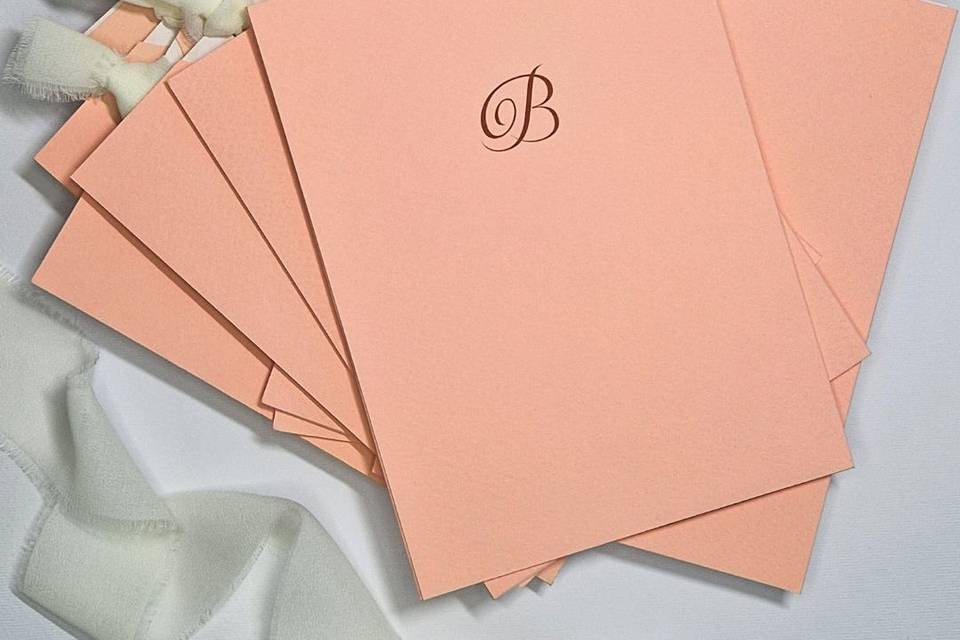 Envelope com monograma