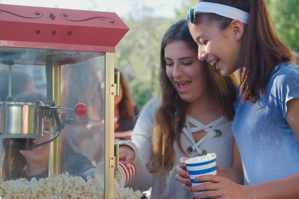 Máquina de pipocas e algodão d