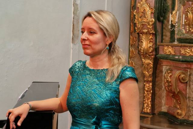 Carla Pontes Soprano