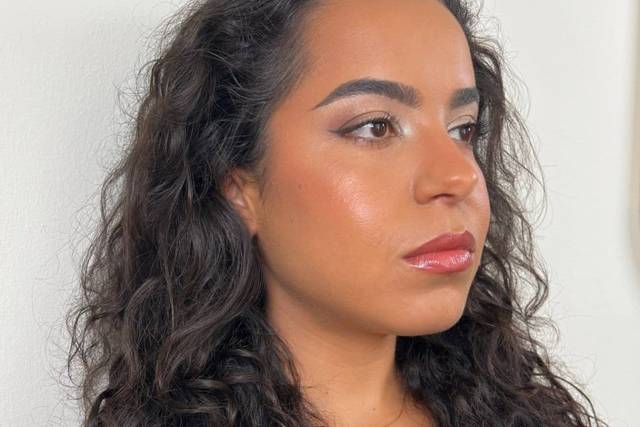Carolina Pinto Makeup Artist