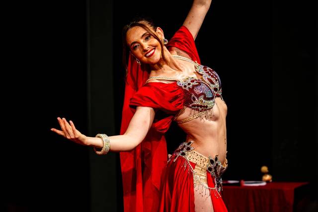 Bruna Oriental Dance