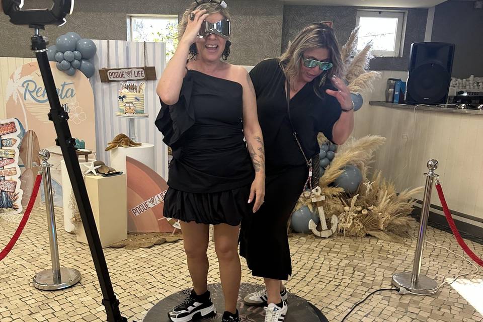 VIDEOBOOTH 360