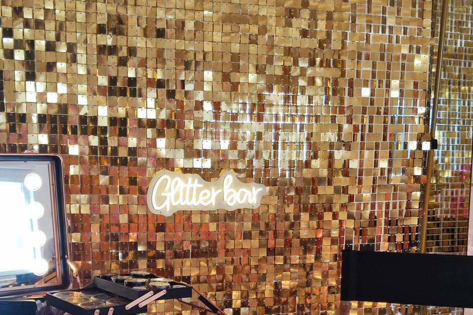 Glitter Bar