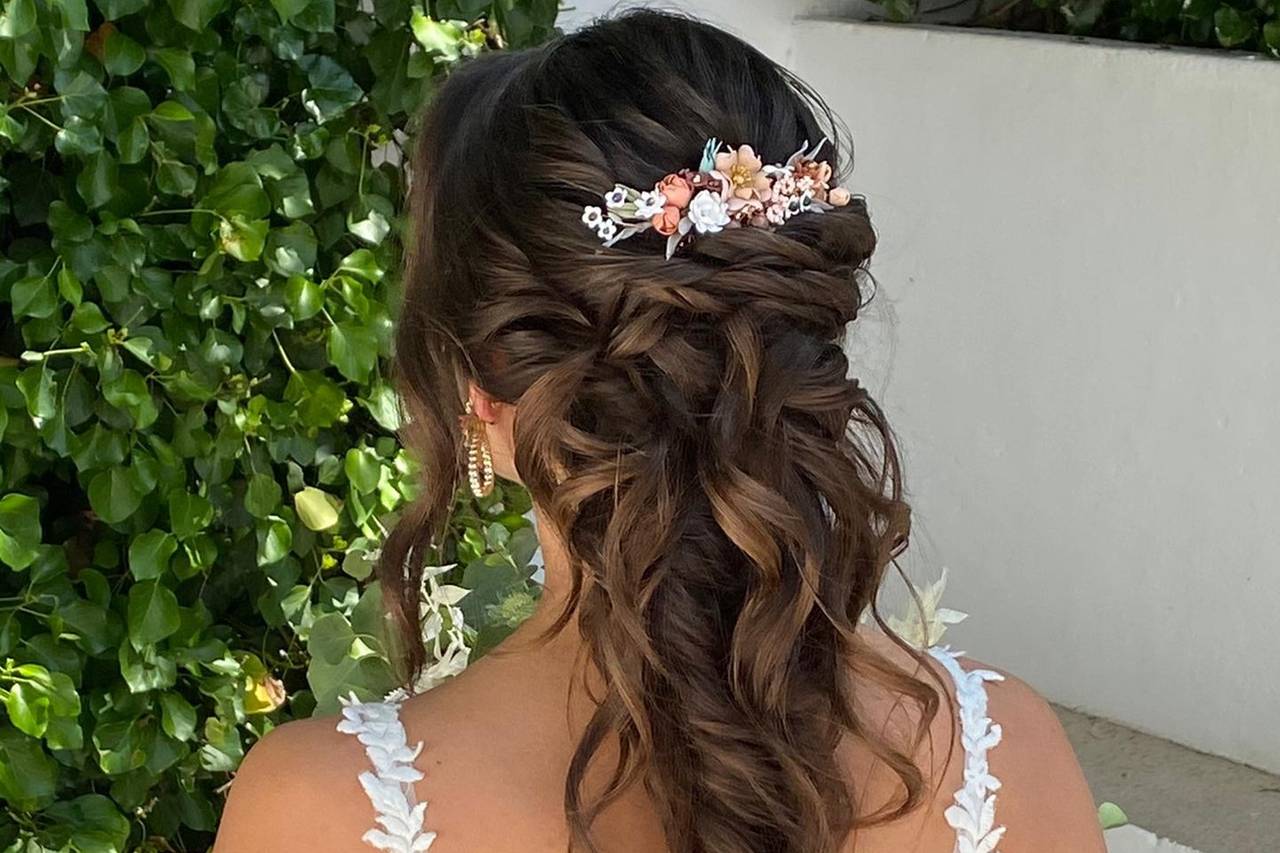 Penteado para daminha de casamento: 31 inspirações maravilhosas!