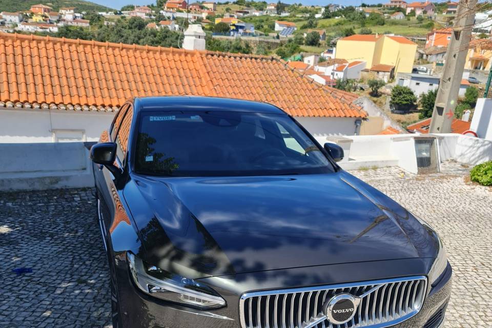 Volvo S90