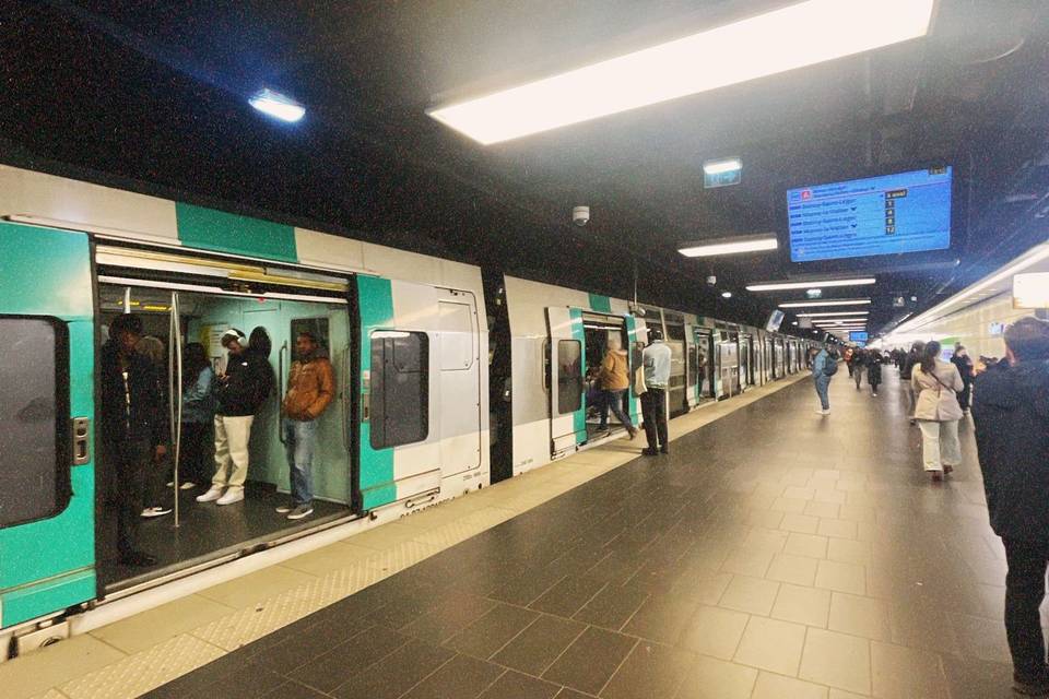 Metro Paris