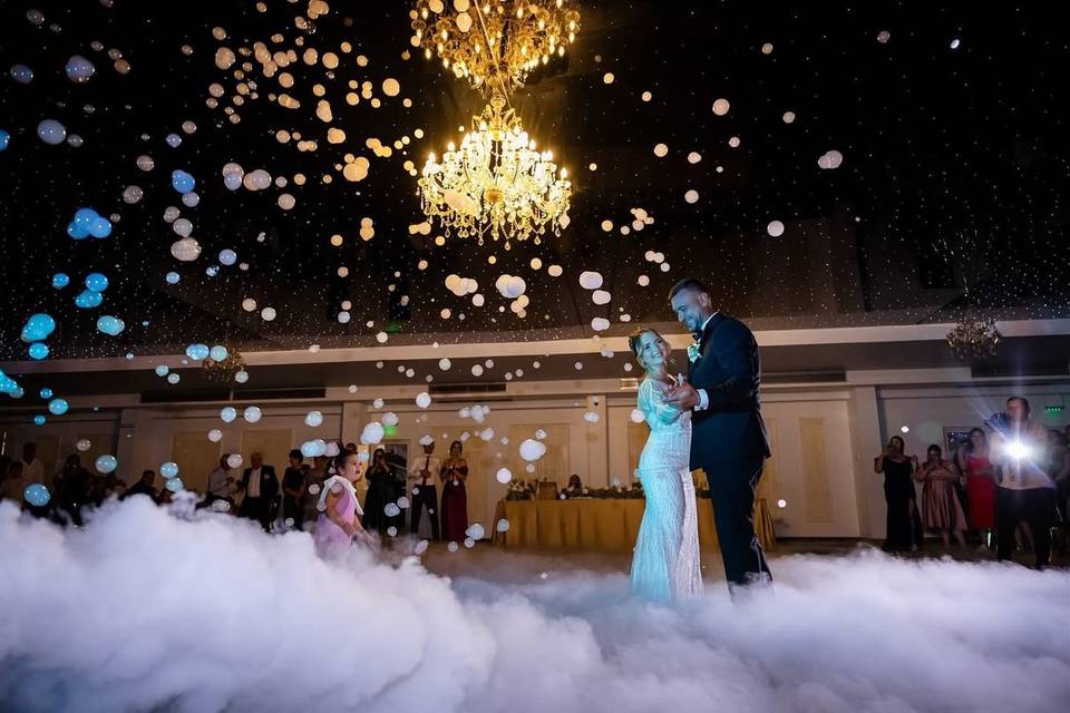 Smoke Bubbles Show