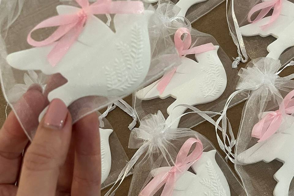 Pombinha gesso perfumado