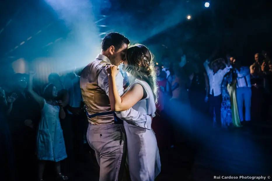 Baile