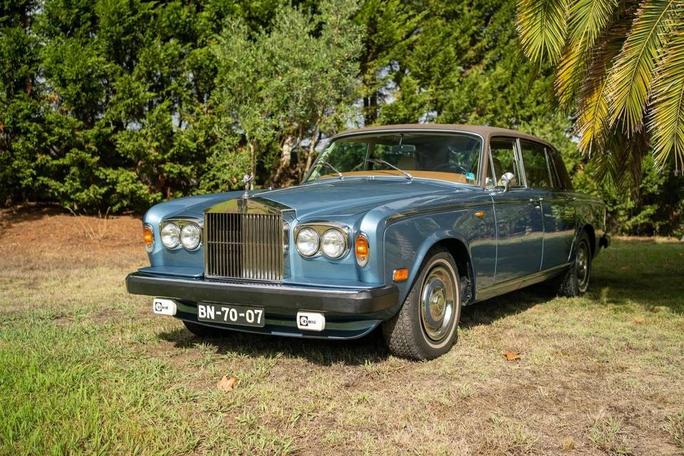 Rolls royce silver shadow
