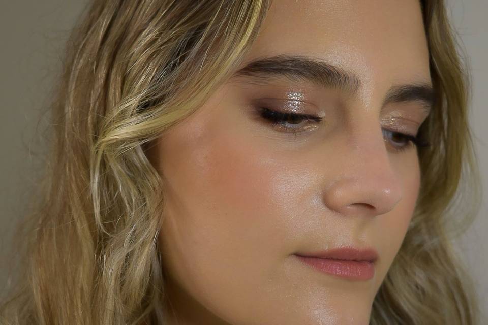 Cláudia Santiago Makeup