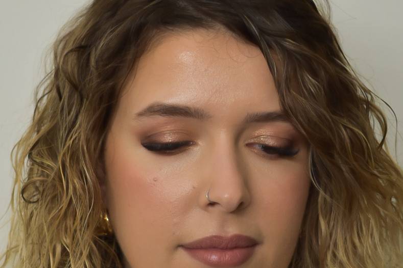 Cláudia Santiago Makeup