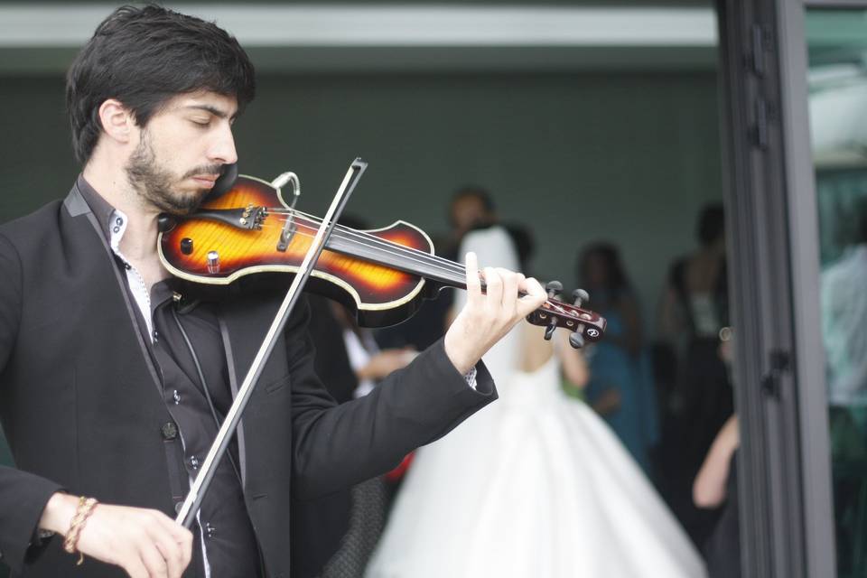 Tiago Abreu - Violino