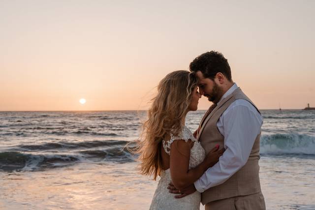 Amor descontraído na praia!