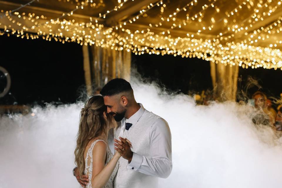 Flávia & Simone First Dance