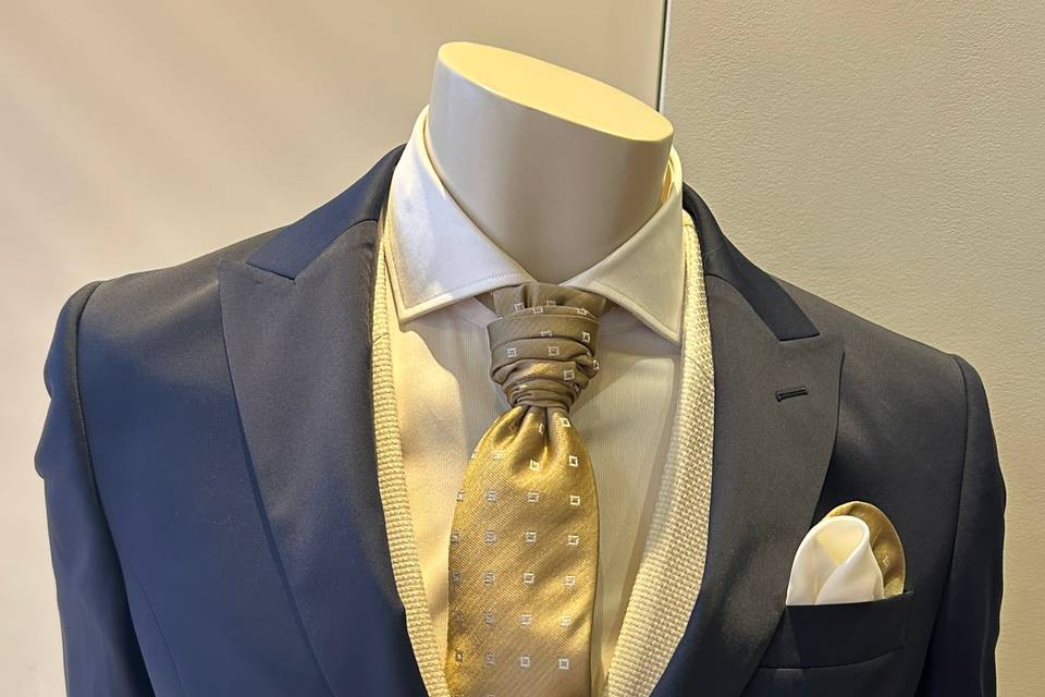 Mini-fraque azul Miguel Vieira