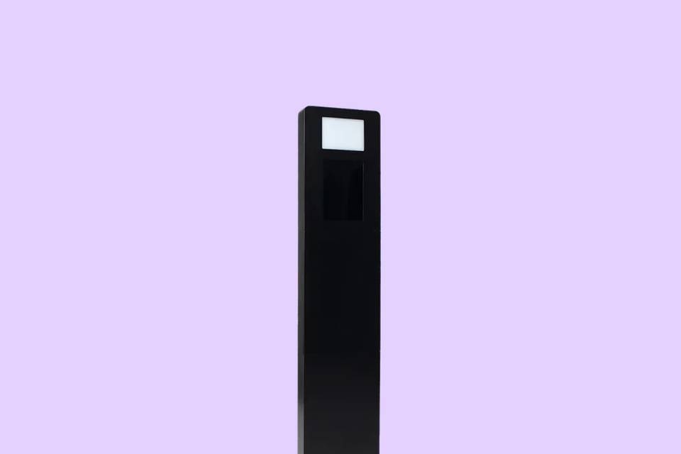 Slim Booth