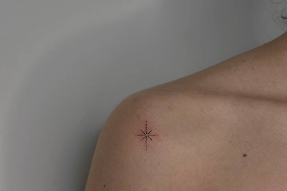 Mini Tattoo Fineline