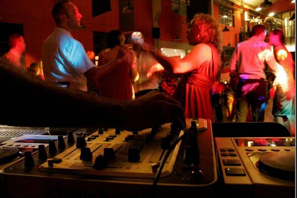 Dj / karaoke