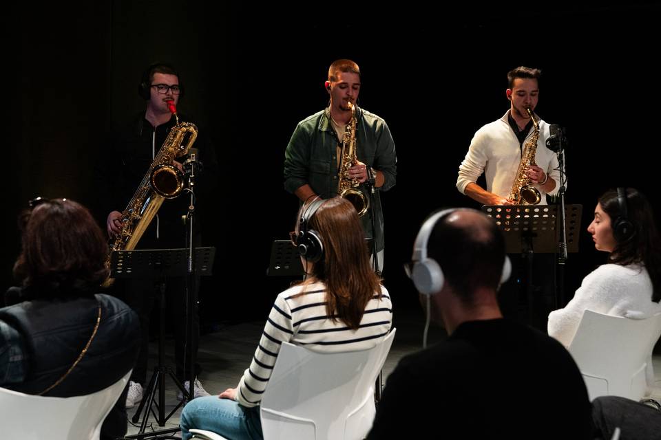 MBB25