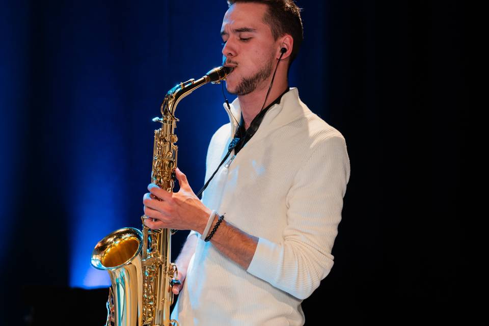 MBB25