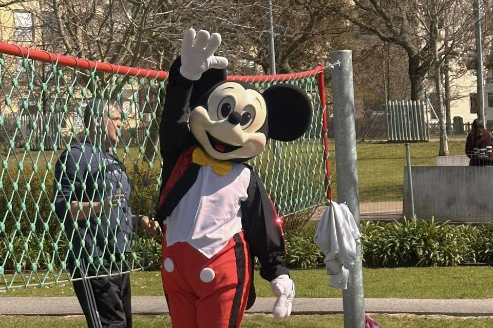 Mickey Mascote