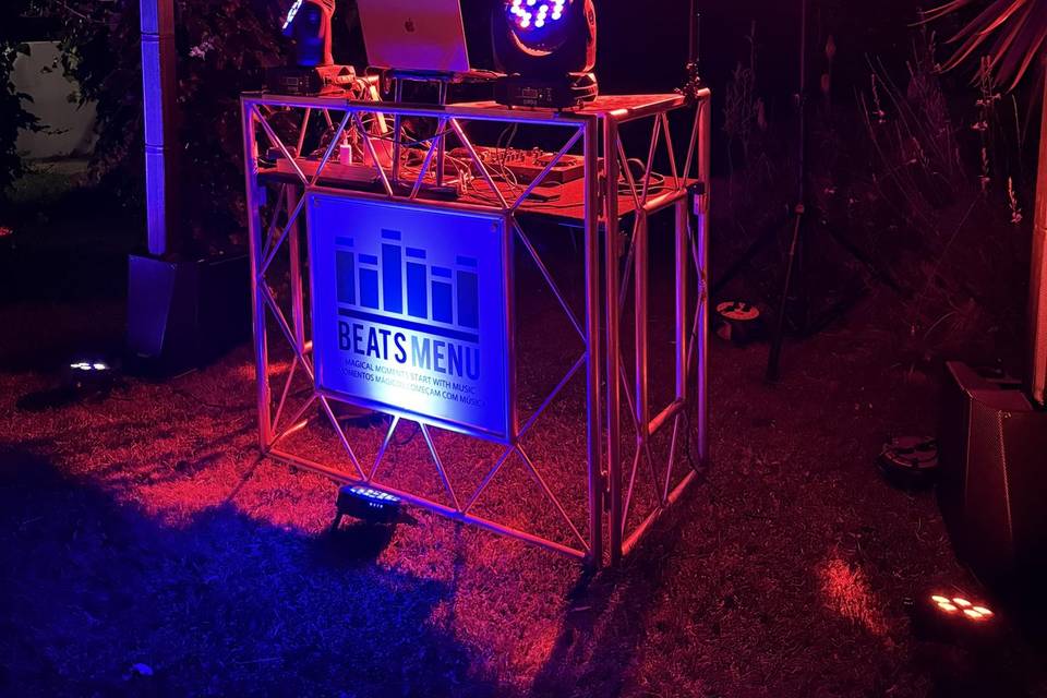 Festa privada à noite
