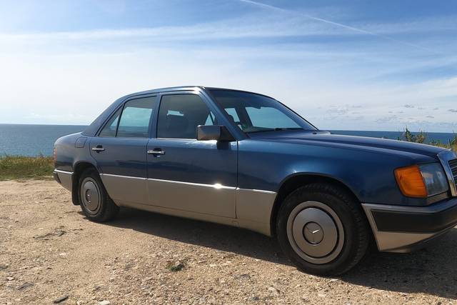Mercedes W124