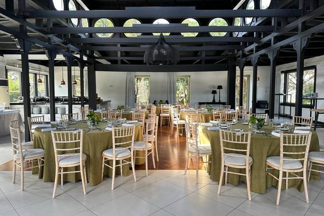 Jantar no Pavilhão de Caça