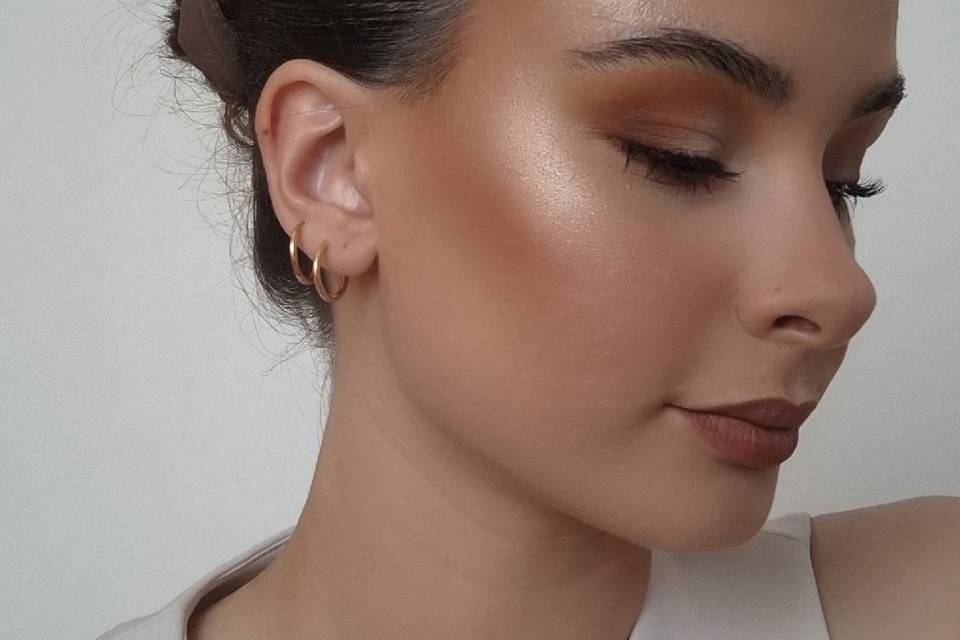 Smokey eyes