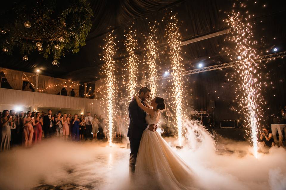 Dança com Fogo Frio