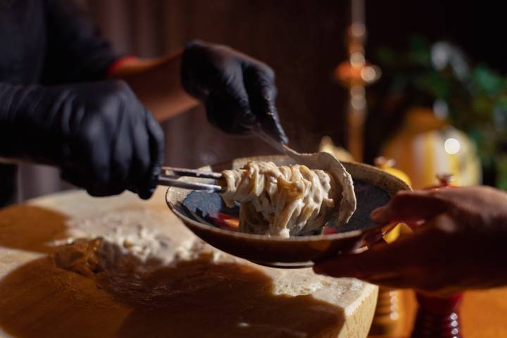 Massa no queijo Grana Padano