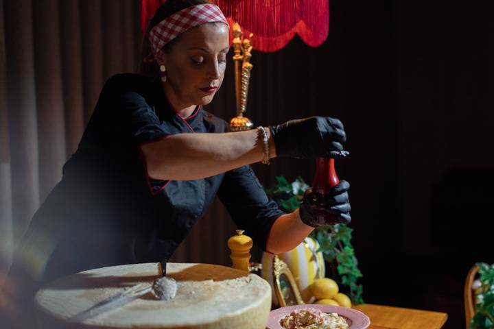 Massa no queijo Grana Padano