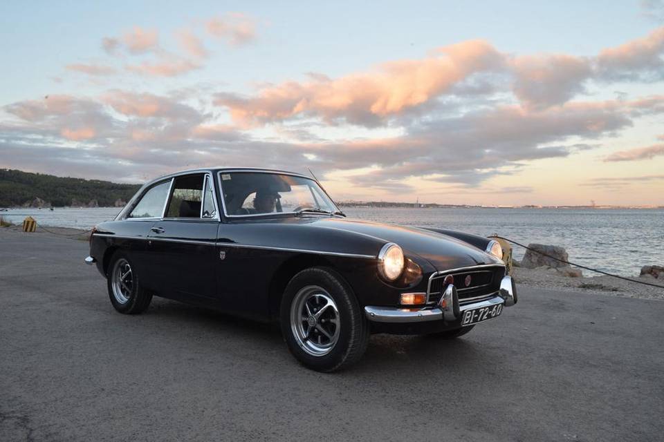 MG MGB GT