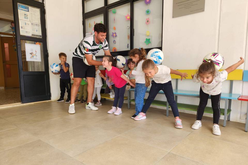 Show em escola de Barcelos
