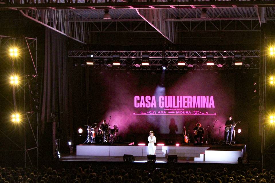 Ana moura