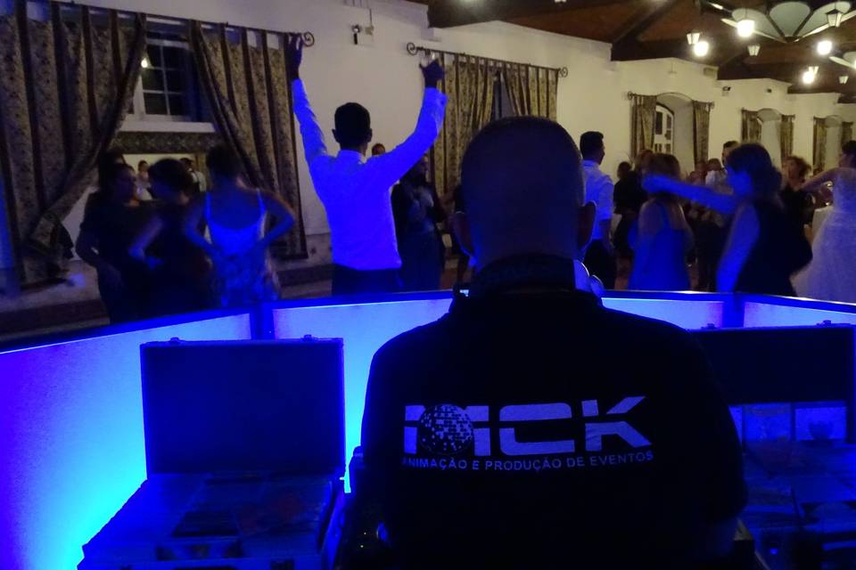DJ MCK