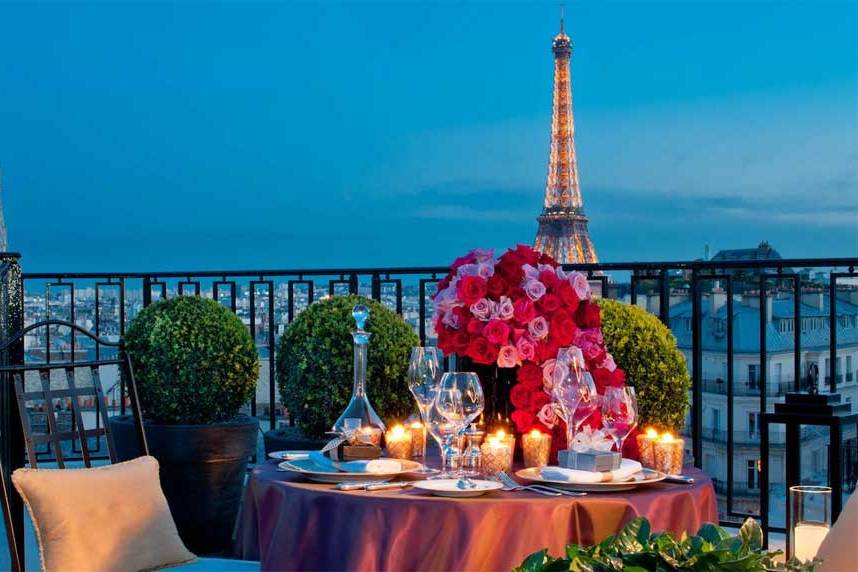 Honeymoon package Paris