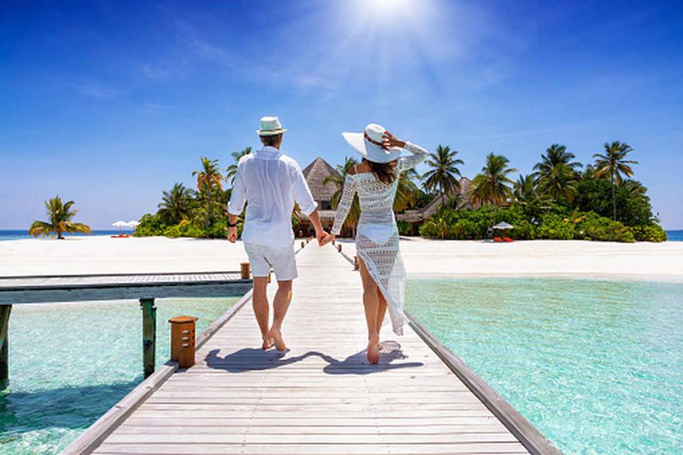 Honeymoon package Maldives