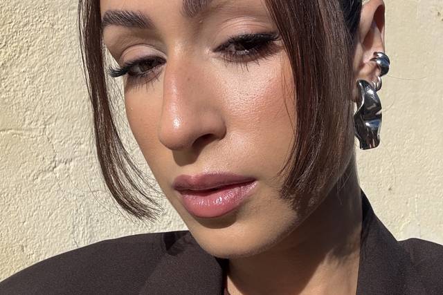 Brioa Makeup