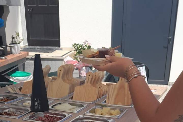 Bar de queijos e charcutaria