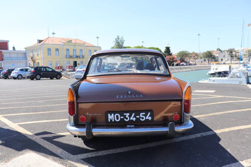 Peugeot 404 Casamento elegante