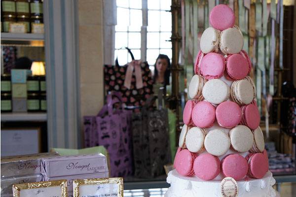 Boutique Sweet Macarons