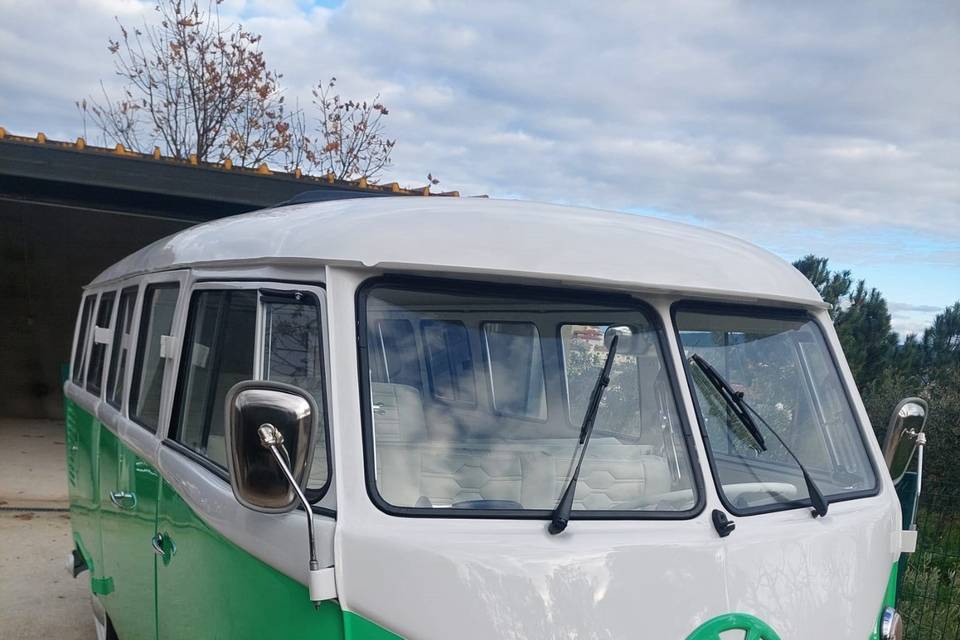 Volkswagen Kombi