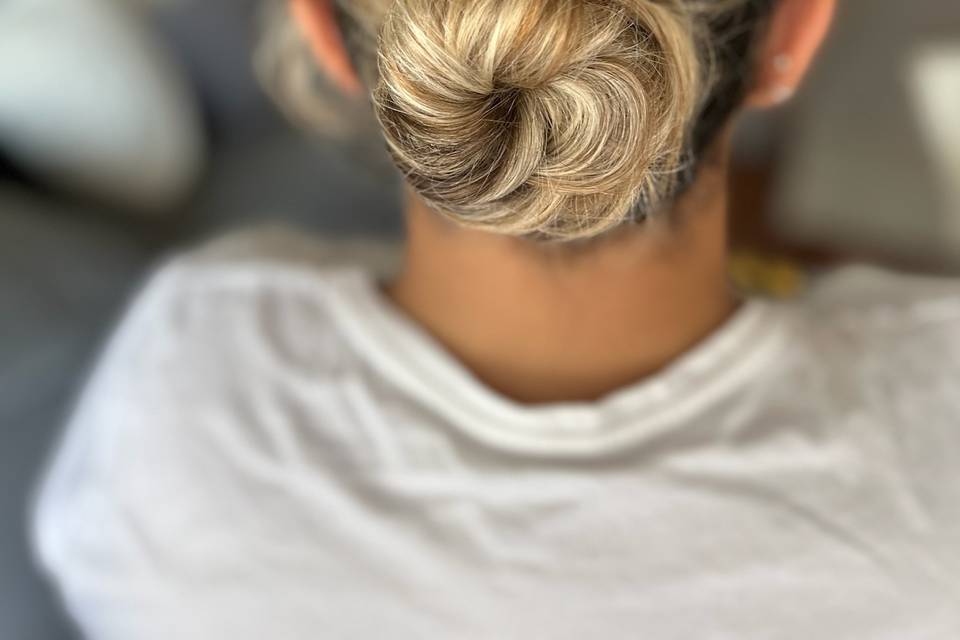 Hairstyling