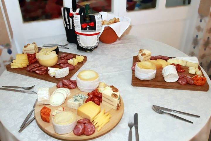 Mesa de queijos & enchidos